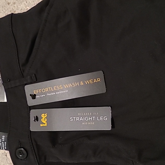 Lee Women's Relaxed Fit All Day Straight Leg Pant, black, 8 - Picture 4 of 8